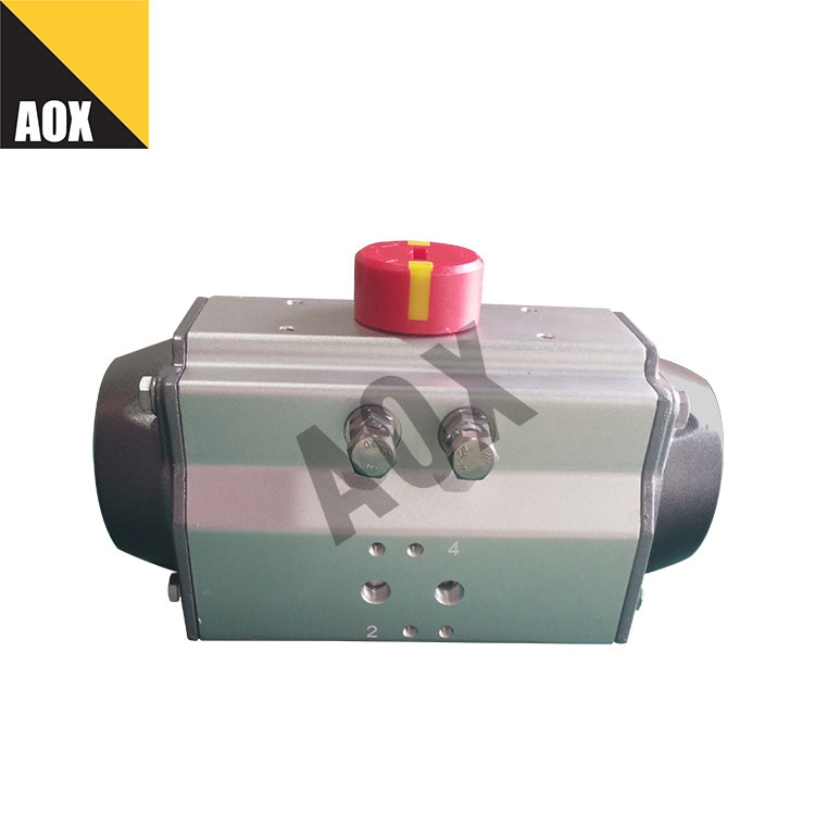 Compact spring return pneumatic actuator